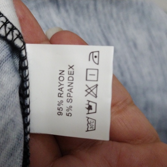 Rosriss T Shirt Womens 18W Black with White Strips. - Picture 5 of 6